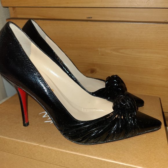 Christian Louboutin 36.5 Black Patent Leather Knotted Pointy-toed Pumps - Picture 10 of 11